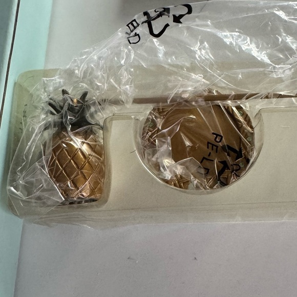 PartyLite Gold Candle Holder with Box - Picture 5 of 6